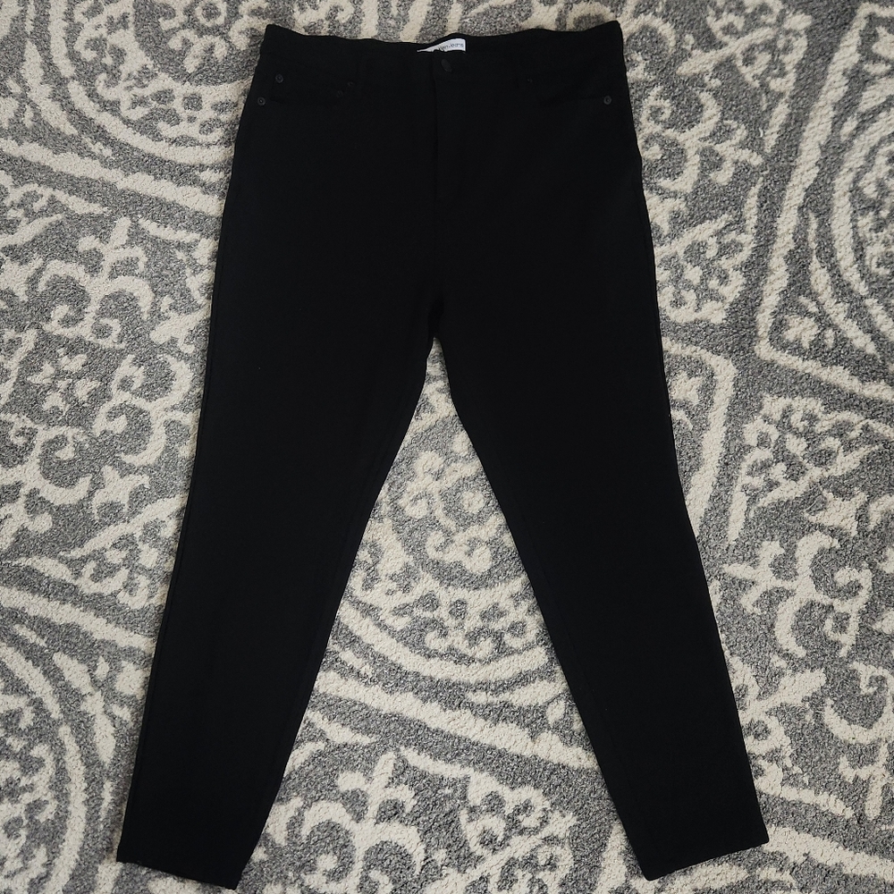 Calvin Klein Black Slim Fit High Waisted Jeggings.  XL